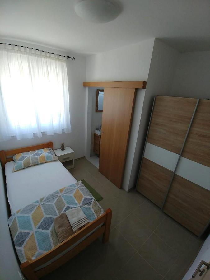 Apartmani Valuna Privlaka  Exterior photo
